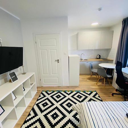 Apartament Bezagenta Mozart5 Studio Easy Access To City Wifi Warszawa Zewnętrze zdjęcie