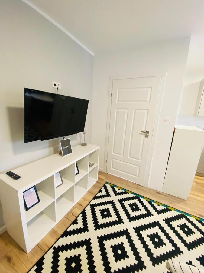 Apartament Bezagenta Mozart5 Studio Easy Access To City Wifi Warszawa Zewnętrze zdjęcie